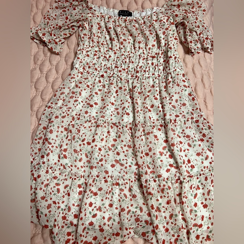 trixxi white ruffle tiered floral puff sleeve dress - Picture 2 of 8